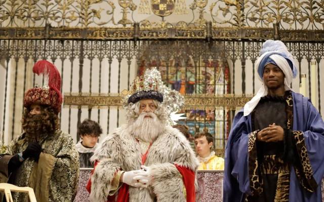 Los Reyes Magos en el Palacio Arzobispal