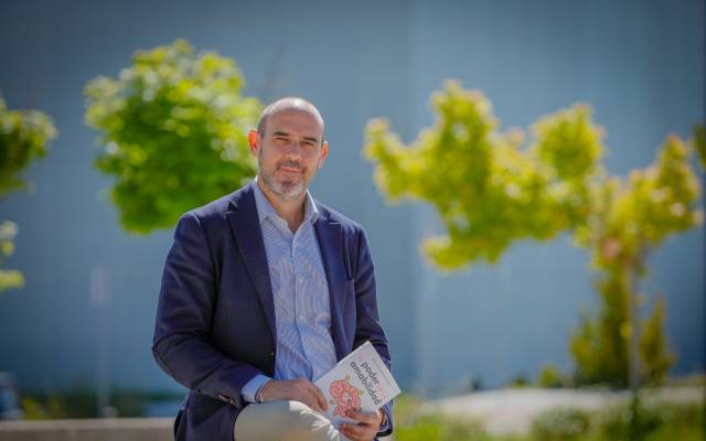 Foto promocional del autor