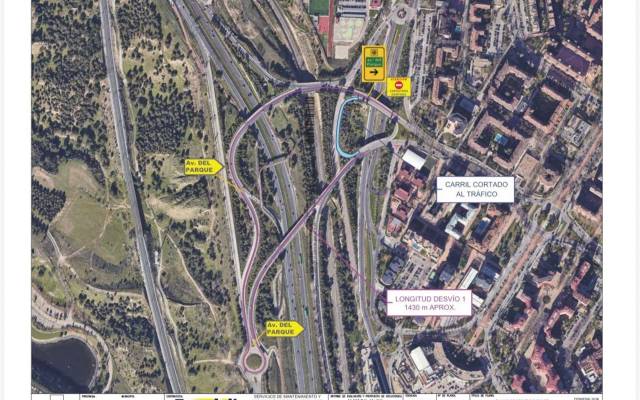 Trabajos de rehabilitación del puente de acceso a Tres Cantos desde la M-607 en la salida 24