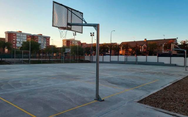 Una pista deportiva de Fuenlabrada