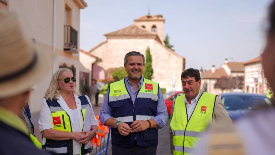 visita las obras de la carretera M123 en la travesía urbana de Valdeolmos Alalpardo