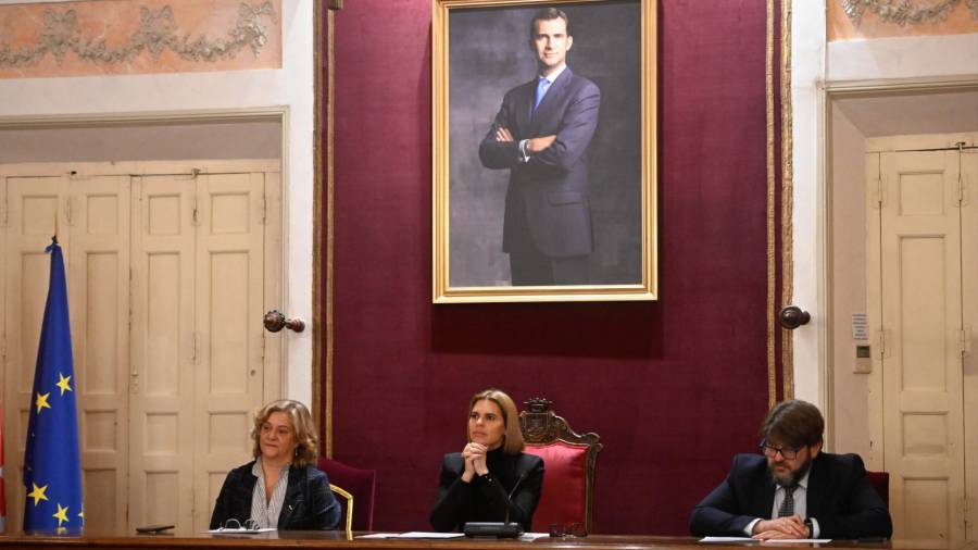 Piquet reivindica la Constitución como “protectora de la convivencia democrática” en un acto en el Ayuntamiento