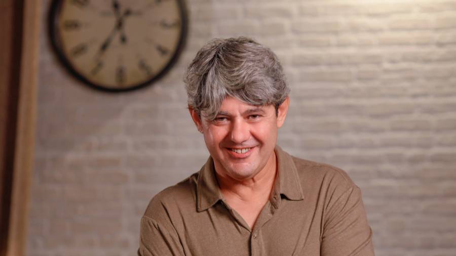 Foto promocional del autor Foto promocional del autor