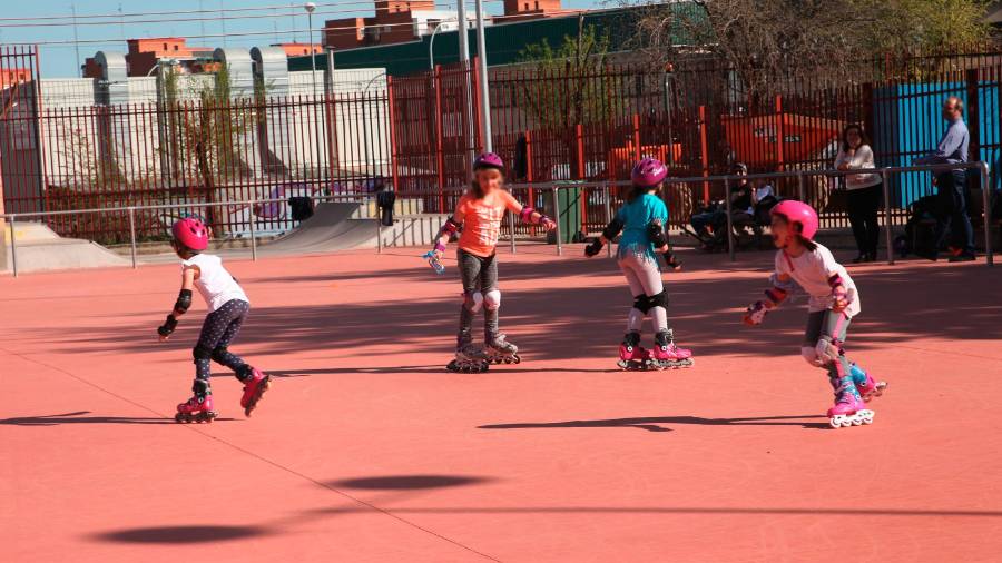 Menores participando en una actividad deportiva organizada el pasado verano