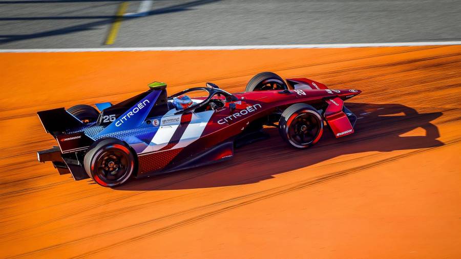 Imagen de archivo del piloto Jean-Eric Vergne en los test en Valencia de la Fórmula E