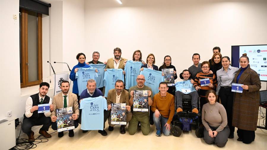 Acto de presentación de la segunda carrera solidaria ‘Dale Caña al ELA’ en el municipio