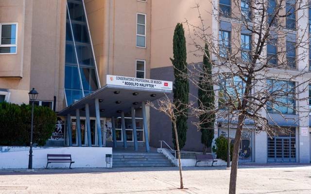 Fachada del Conservatorio Profesional de Música Rodolfo Halffter