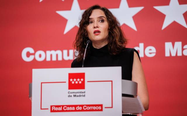 La presidenta de la Comunidad de Madrid, Isabel Díaz Ayuso, interviene durante la rueda de prensa después de la reunión del Consejo de Gobierno, en la Real Casa de Correos