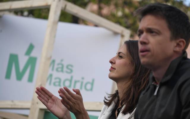 La portavoz de Más Madrid en el Ayuntamiento, Rita Maestre, y el exportavoz de Sumar en el Congreso, Íñigo Errejón, durante el primer acto de precampaña de Más Madrid