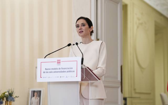 La presidenta de la Comunidad de Madrid, Isabel Díaz Ayuso, presenta el nuevo modelo de financiación de las seis universidades públicas de la región en la Real Casa de Correos
