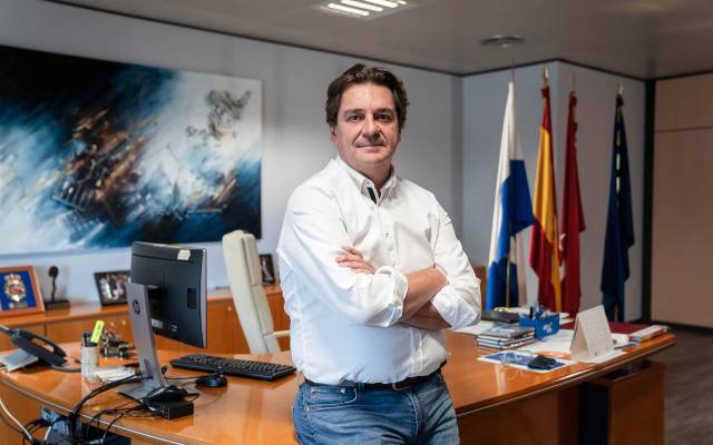 El alcalde de Fuenlabrada, Javier Ayala, posa para Europa Press, en el Ayuntamiento de Fuenlabrada, a 24 de junio de 2024