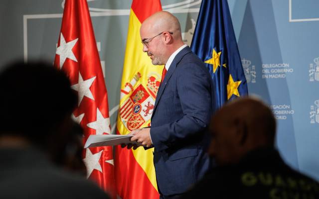 El delegado de Gobierno en la Comunidad de Madrid, Francisco Martín, durante una rueda de prensa