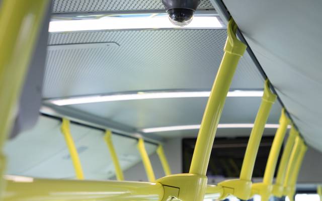 Detalle del sistema de visión artificial a bordo de un autobús urbano