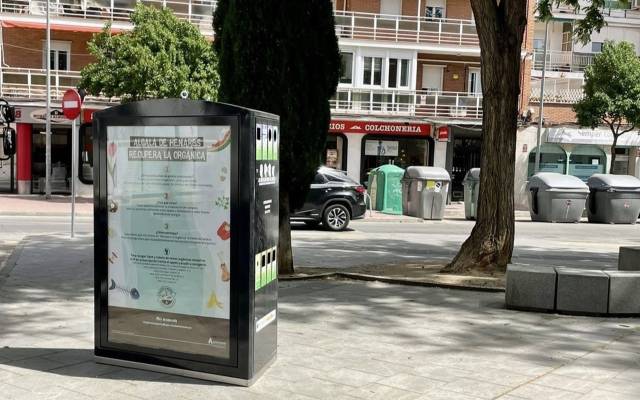 Nuevo mini punto limpio junto al parque Salvador de Madariaga
