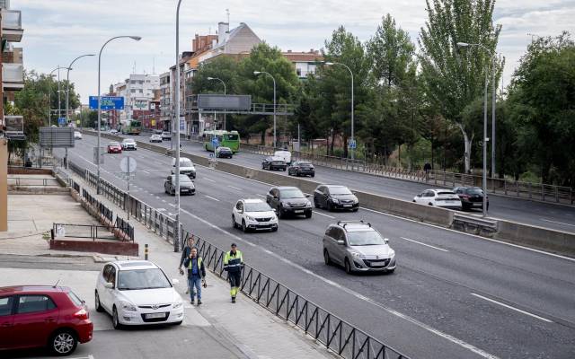 Vista de la A-5 antes de las obras de soterramiento y la construcción del futuro Paseo Verde del Suroeste