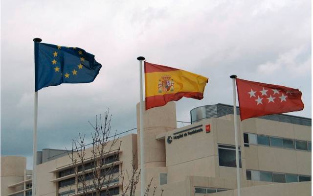 Fachada del Hospital de Fuenlabrada