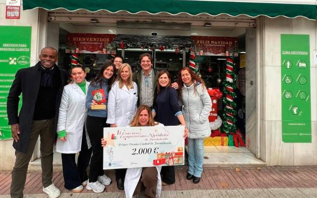 Ganadoras del concurso de escaparatismo navideño