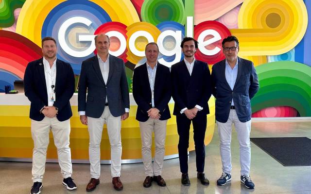 El consejero madrileño López-Valverde se ha reunido en Silicon Valley con representantes de Google para abordar la aplicación de futuros proyectos