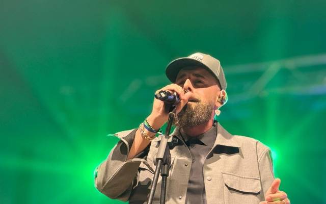 Josué Rarujo, durante un concierto