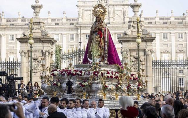 Procesión Virgen de la Almudena