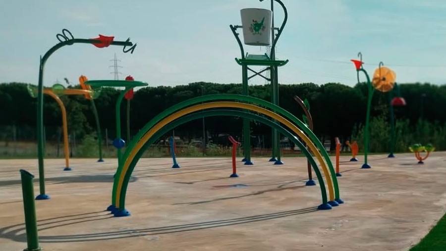 Cerca de 25 juegos y estructuras forman la nueva zona