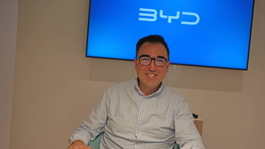 Trasmonte, durante la entrevista en la sede BYD en Madrid