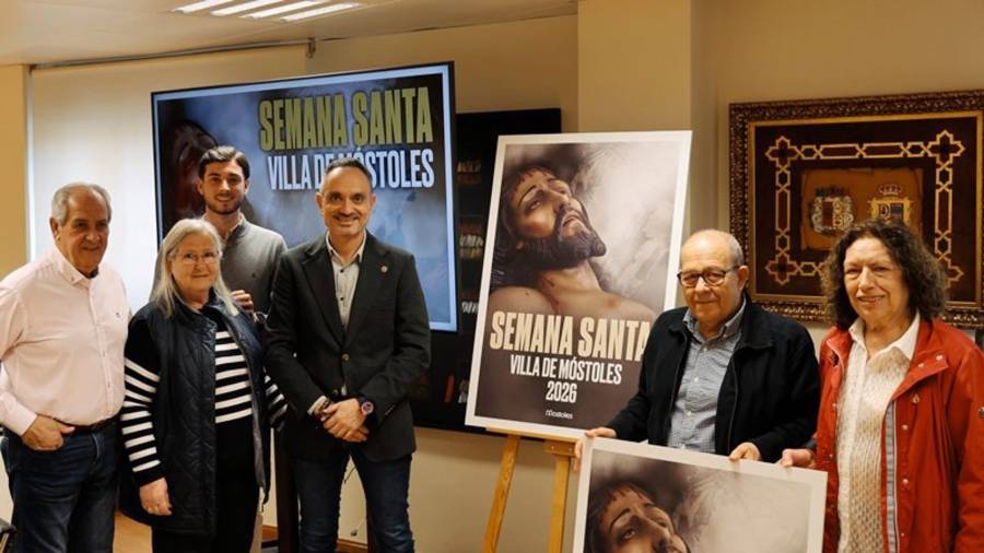 El alcalde, Manuel Bautista, en la presentación de la programación de la Semana Santa