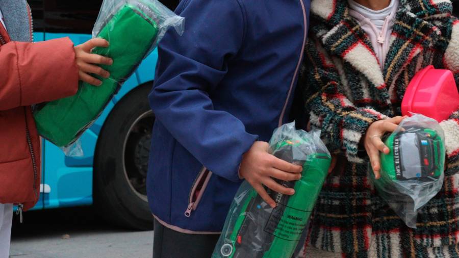 Esta actividad se completa con un sorteo en redes sociales del peluche ‘la Blasita’, con forma de autobús