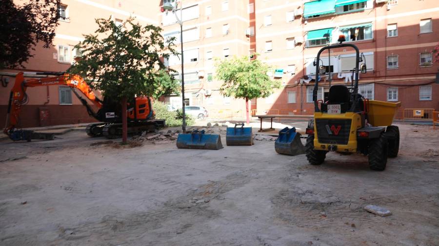 Dentro de la calle Madrid las obras avanzan hacia la calle Ricardo de la Vega