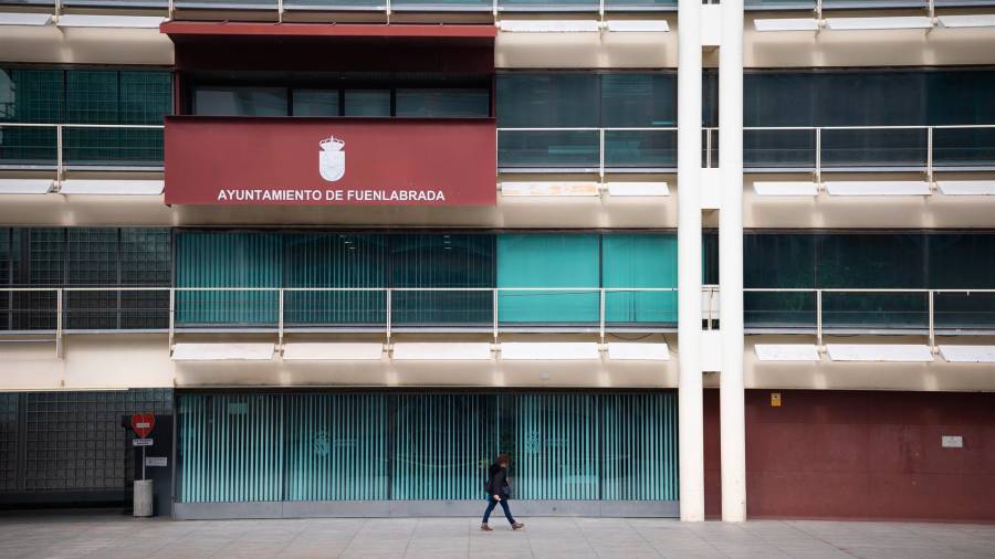 Fachada del Ayuntamiento de Fuenlabrada, a 14 de febrero de 2024, en Fuenlabrada, Madrid (España)