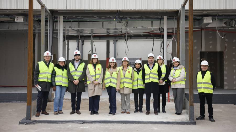 La Consejera de Sanidad, Fátima Matute, visita las obras de construcción del futuro Centro de Salud de Atención Primaria en Montecarmelo