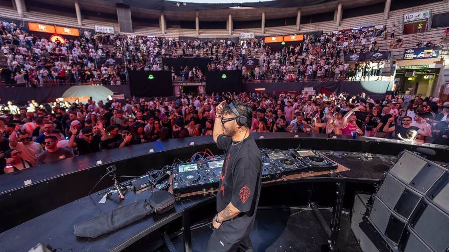 Dj en la Cubierta de Leganés