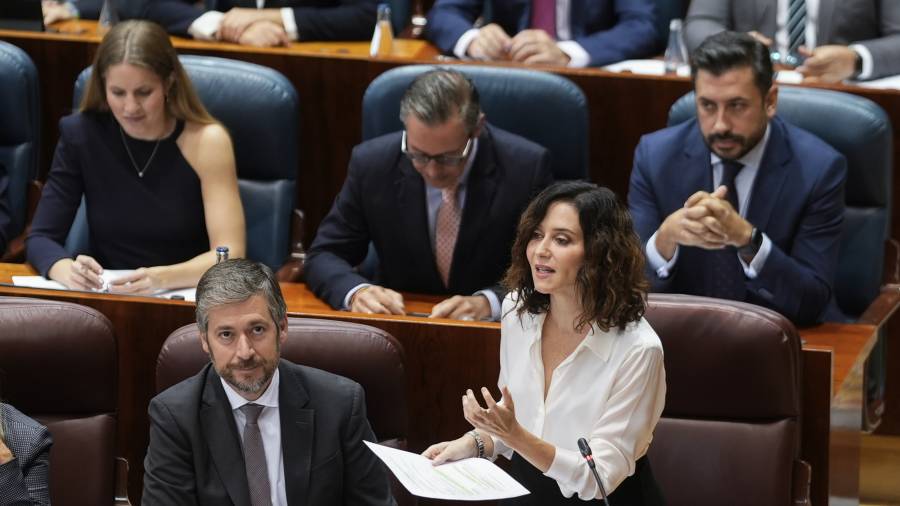 La presidenta autonómica, Isabel Díaz Ayuso, en la Asamblea