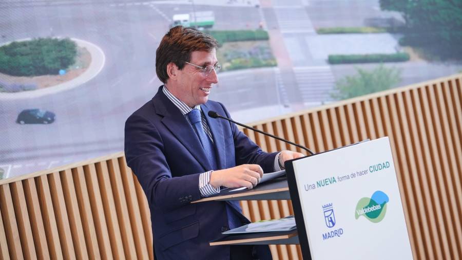 Almeida preside el acto por el fin de las obras de urbanización de Valdebebas