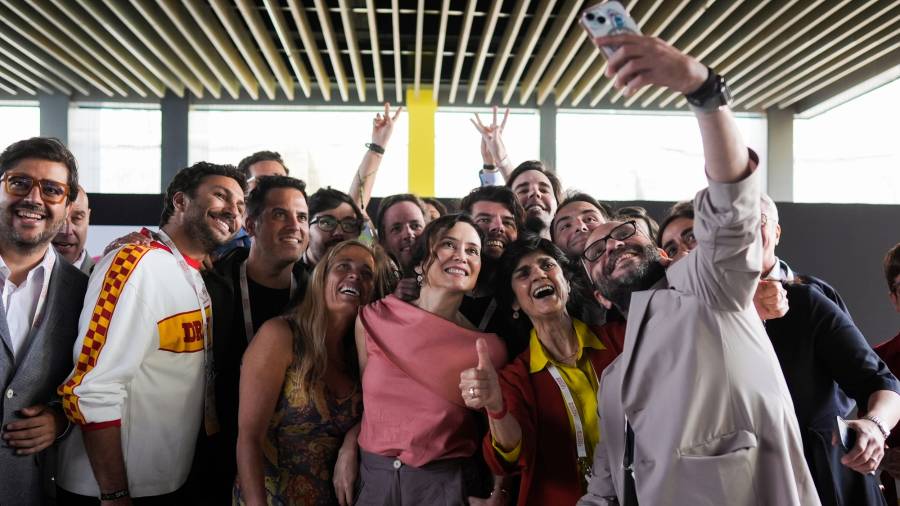 La presidenta de la Comunidad de Madrid, Isabel Díaz Ayuso, en el South Summit Madrid 2025, la mayor feria de innovación del sur de Europa