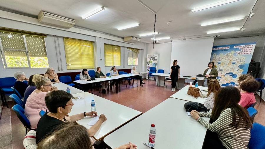 Imagen de archivo de un taller municipal para mujeres