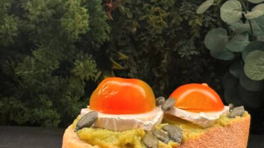 Pintxo de guacamole con queso de cabra de Akantojo x Anubis