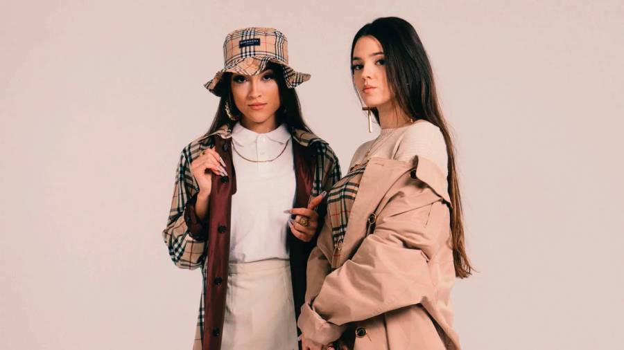 Las Ninyas del Corro, Laüra Bonsai y Felinna Vallejo, estarán actuando el 12 de septiembre
