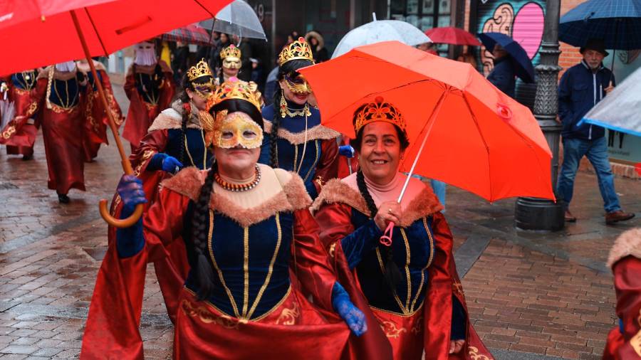 En El desfile del domingo reunirá a 58 entidades de la ciudad