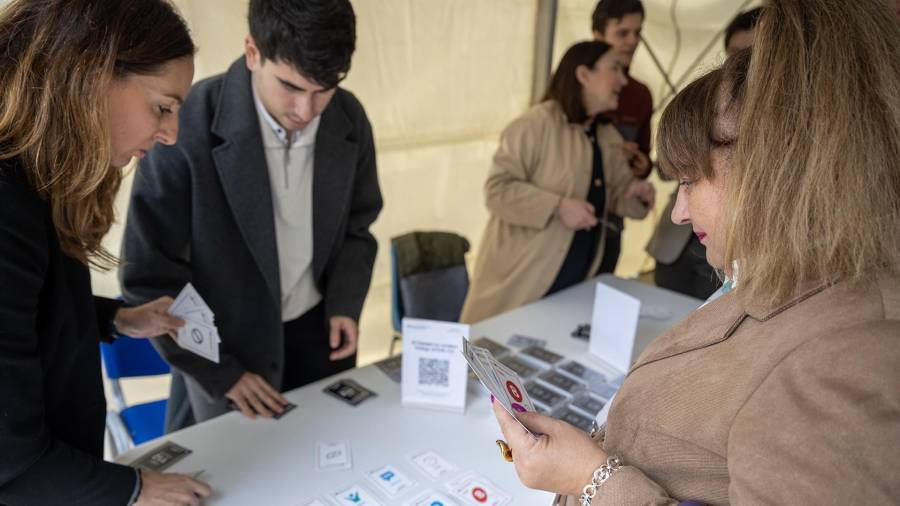 Dinámicas en el centro hospitalario por el Día Mundial del Ictus