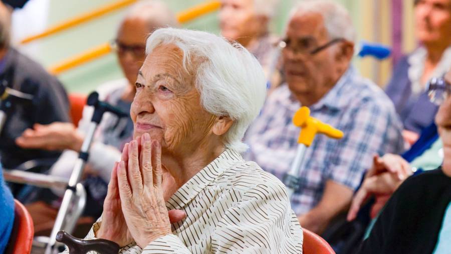 Imagen de recurso de una anciana en Colmenar Viejo