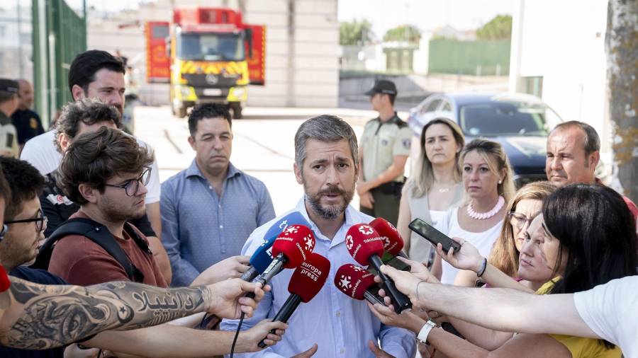 El consejero de Presidencia, Justicia y Administración Local de la Comunidad de Madrid, Miguel Ángel García Martín, atiende a los medios de comunicación, a 6 de agosto de 2024, en El Molar