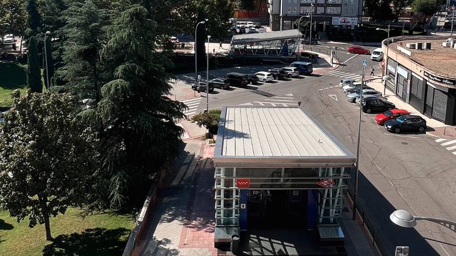 Una de las bocas de Metro de Fuenlabrada