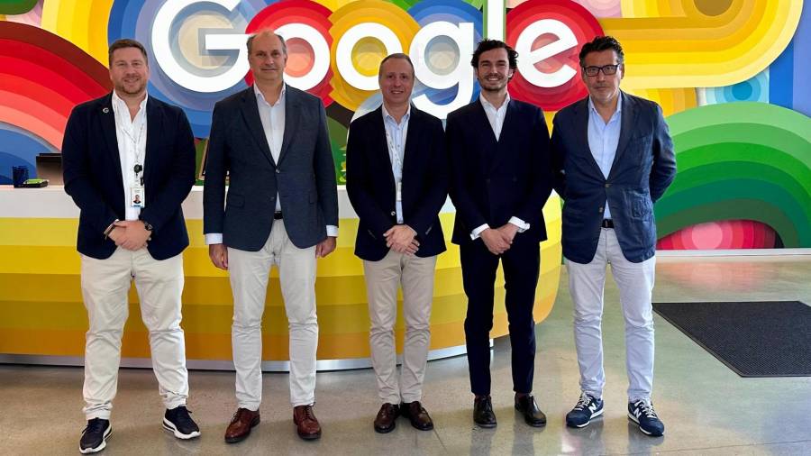 El consejero madrileño López-Valverde se ha reunido en Silicon Valley con representantes de Google para abordar la aplicación de futuros proyectos