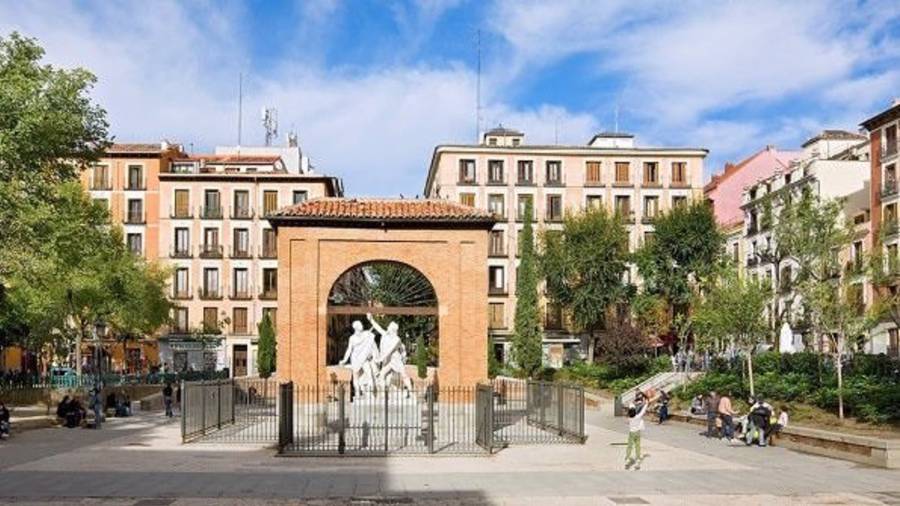 Plaza del Dos de Mayo en la capital